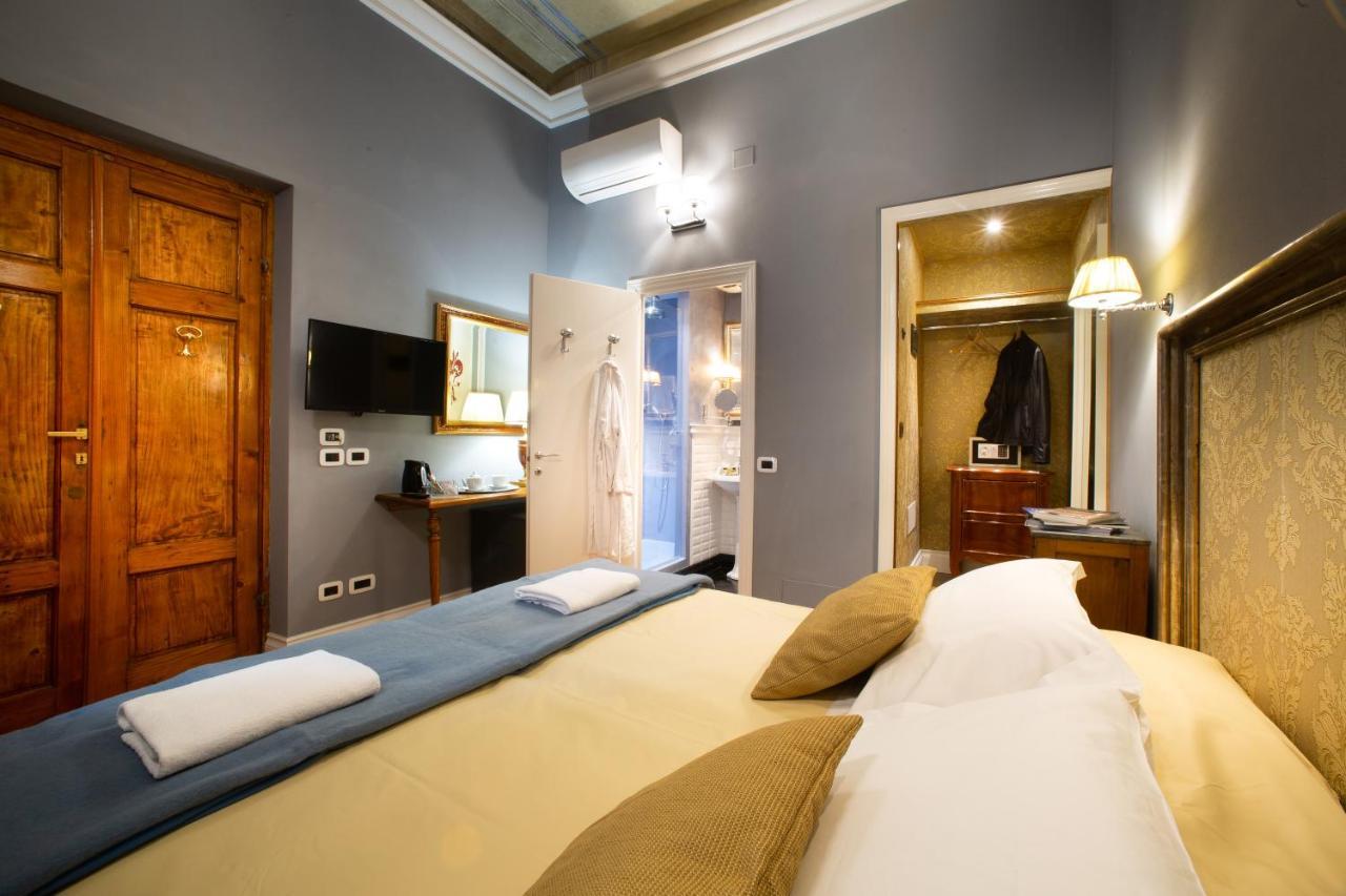 Standard Double or Twin Room,1178418430:JPEG