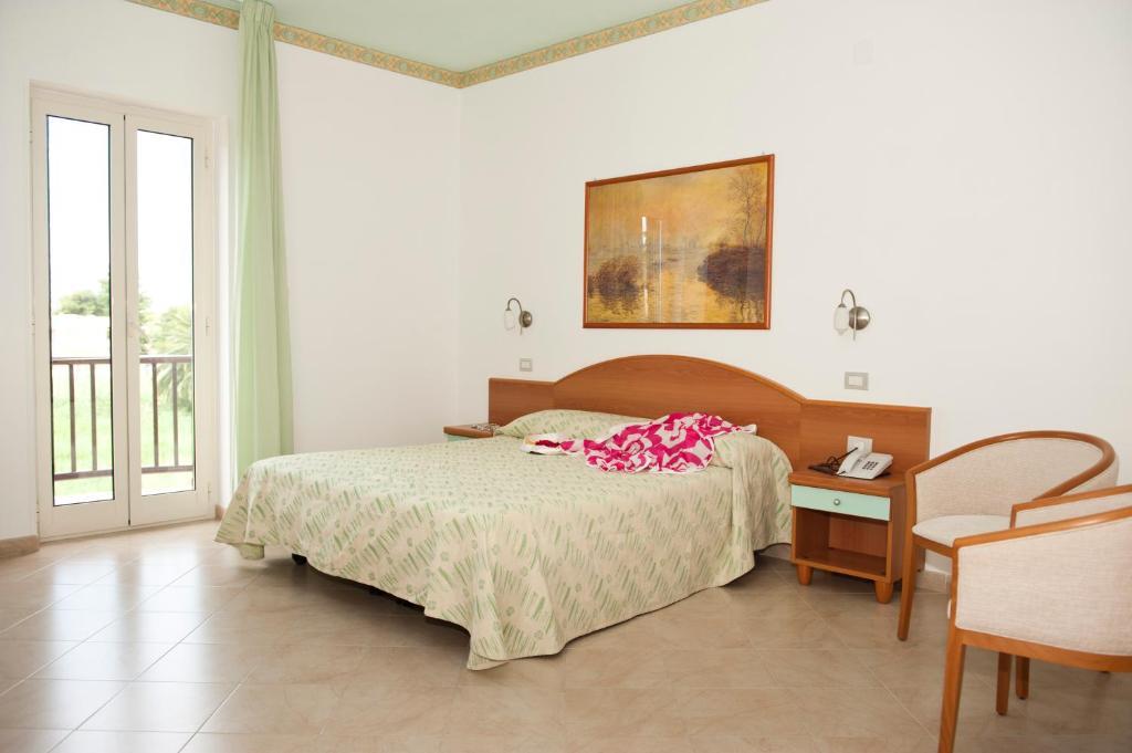 Triple Room,11836641:JPEG