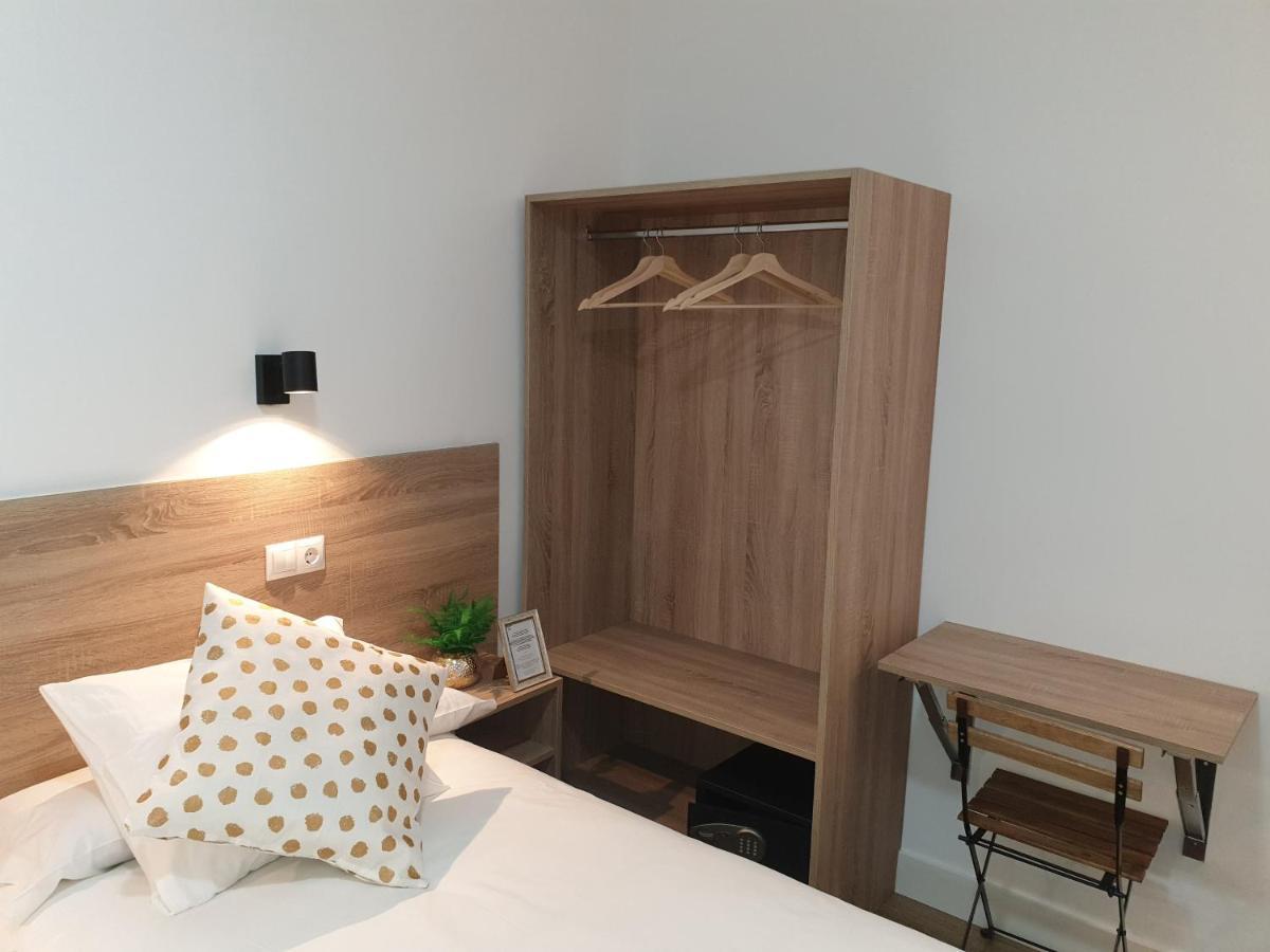 Double or Twin Room,1180686820:JPEG