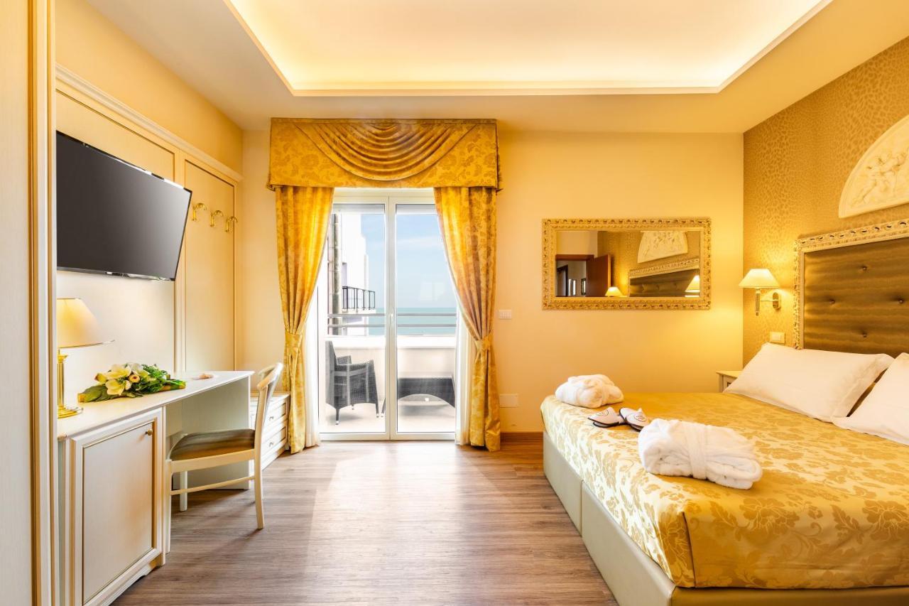 Superior Triple Room Sea View,1181853997:JPEG