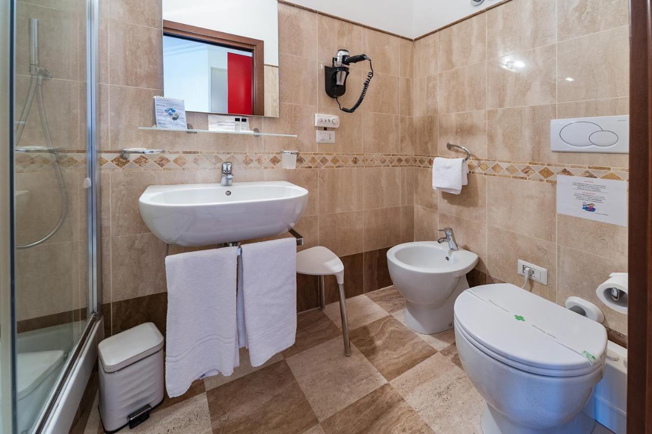 Double Room,823027898:JPEG