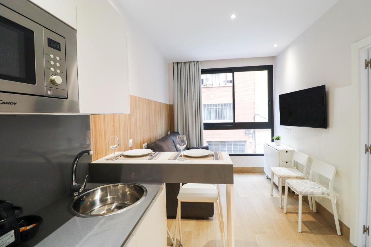 One-Bedroom Apartment,1184206360:JPEG