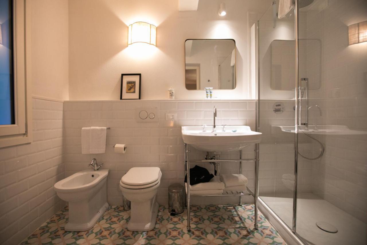 Double Room,1184788171:JPEG