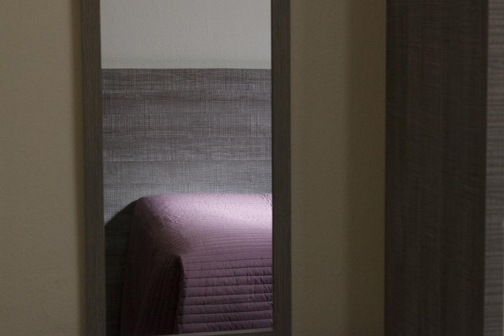 Single Room,118648282:JPEG