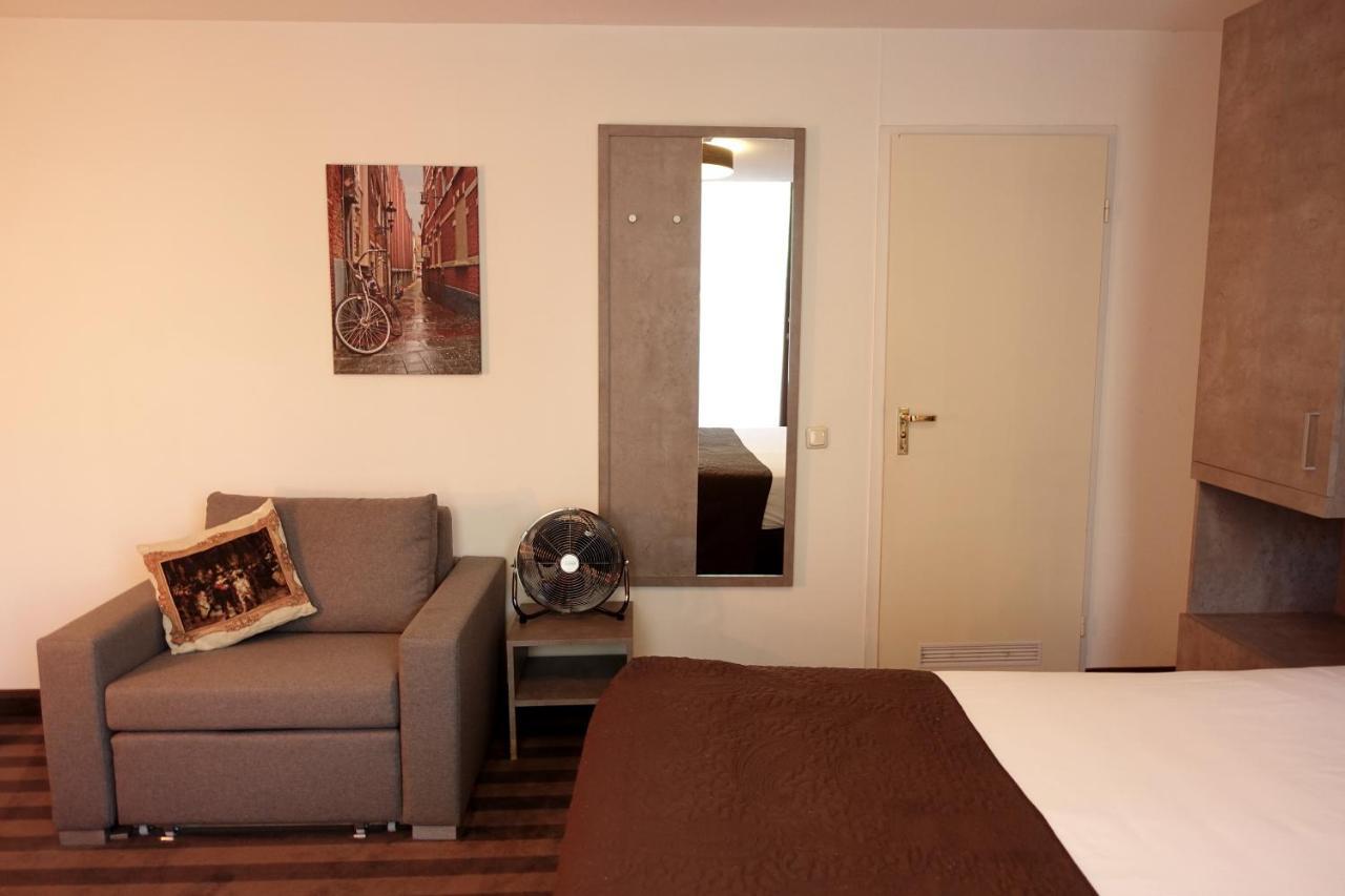 Triple Room,1773665767:JPEG