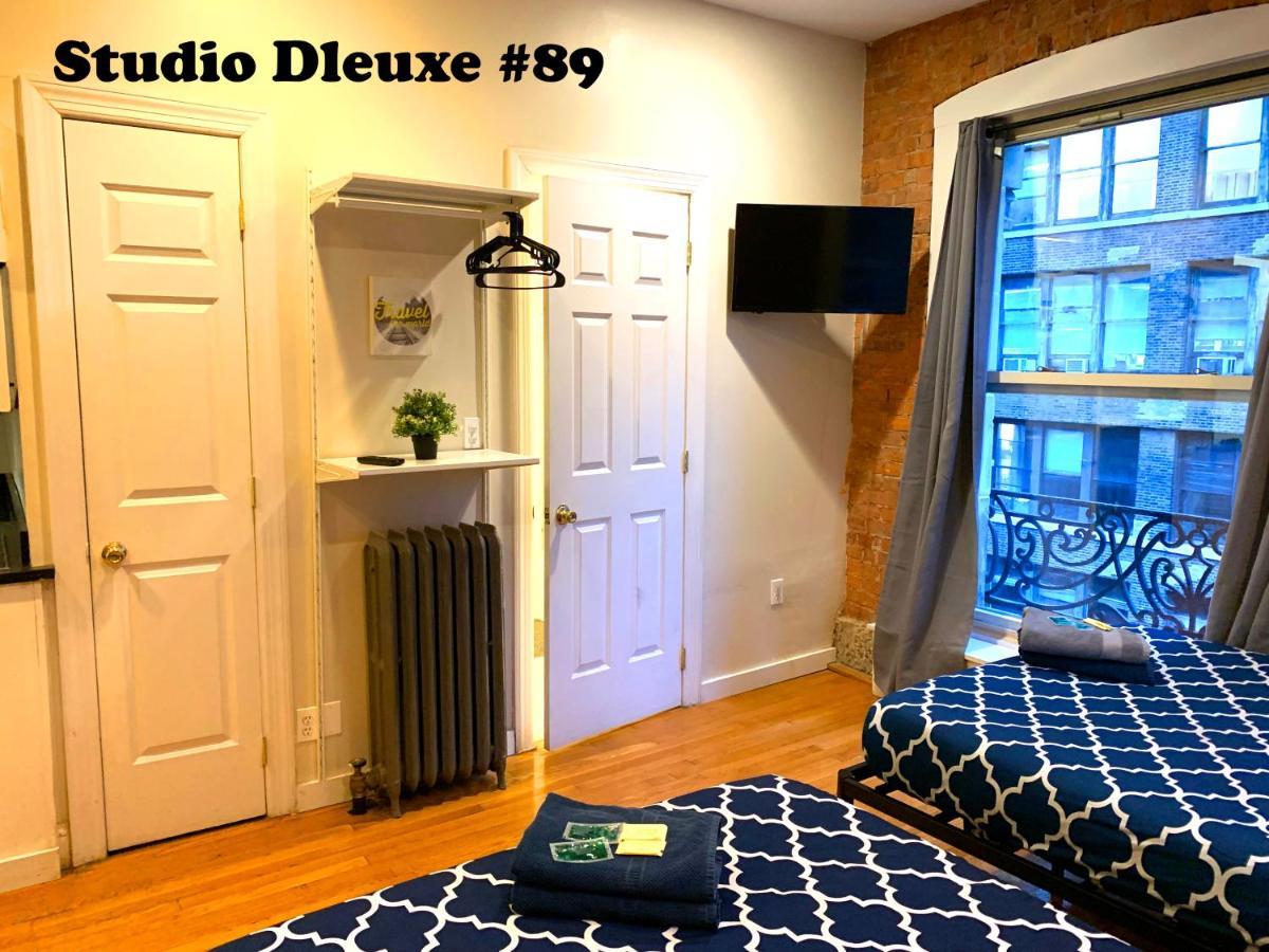 Deluxe Studio #89,1187268208:JPEG