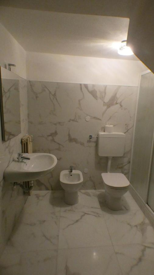Double Room Balcony Canal View