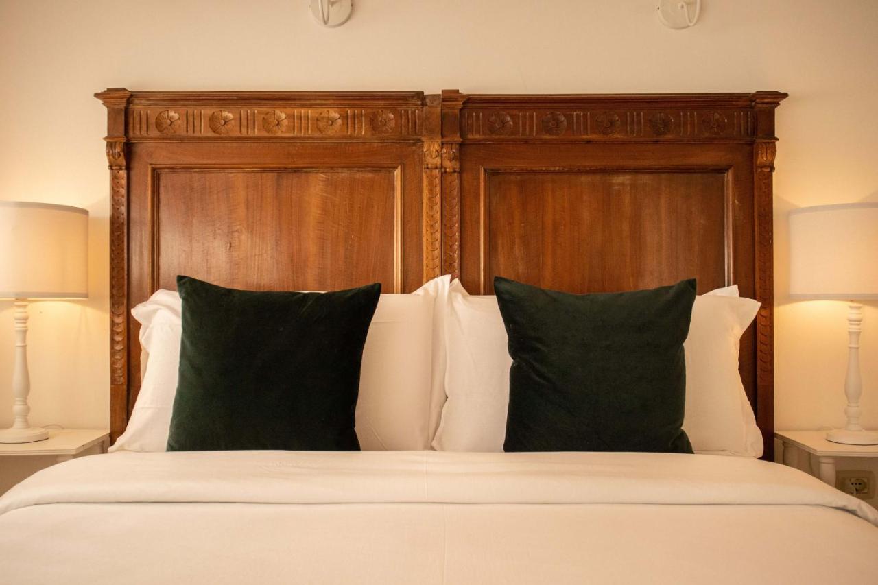 Double Room,1368544082:JPEG