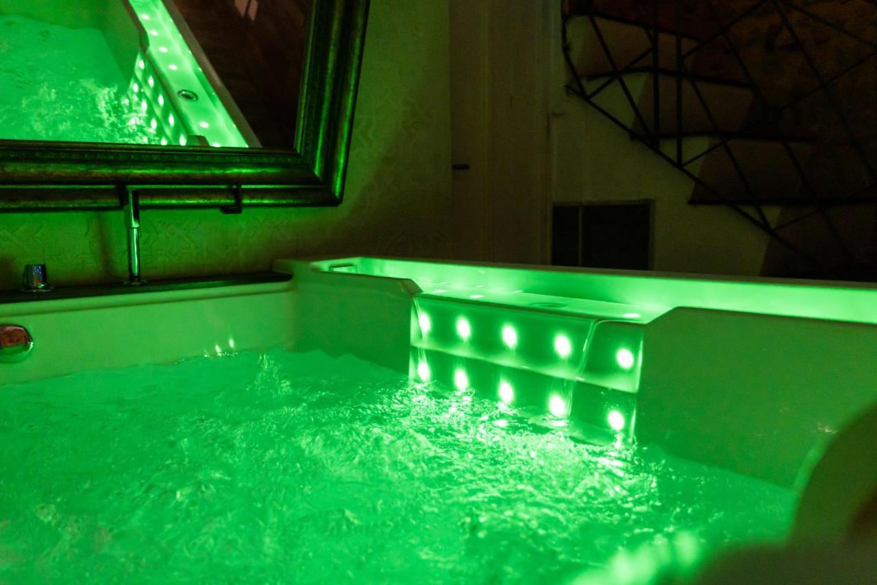 One-Bedroom House Spa Hot Tub
