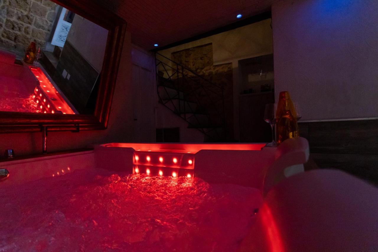 One-Bedroom House Spa Hot Tub