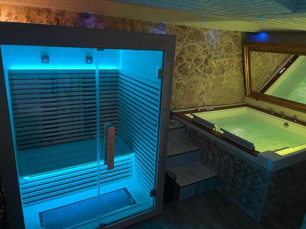 One-Bedroom House Spa Hot Tub
