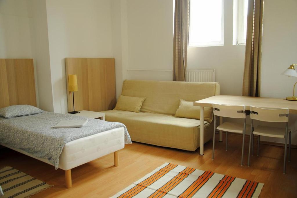 Large Double Room,11950715:JPEG