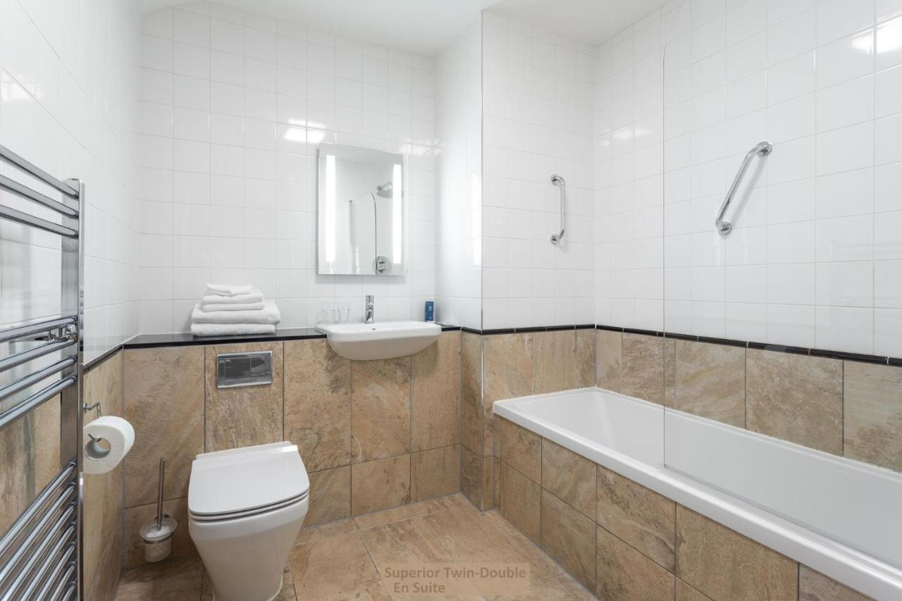 Standard Double Room,943709470:JPEG