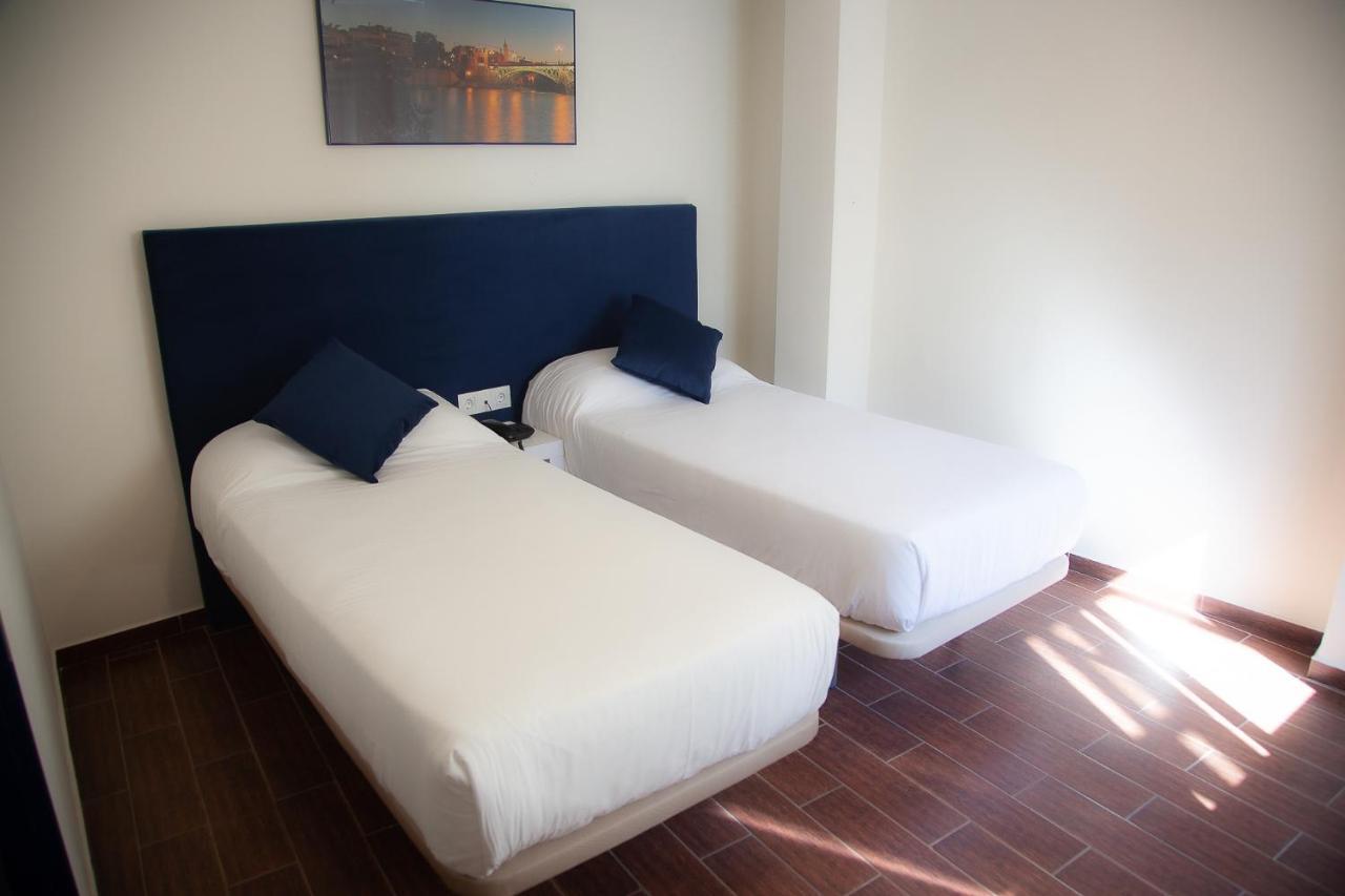 Twin Room,1191480961:JPEG