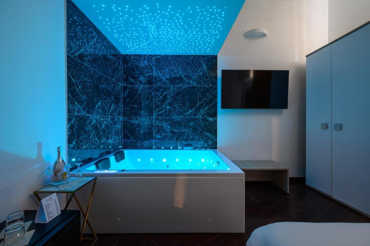 Deluxe Double or Twin Room Spa Bath,1197384439:JPEG