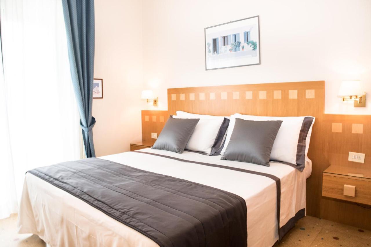 Superior Quadruple Room,1194657394:JPEG