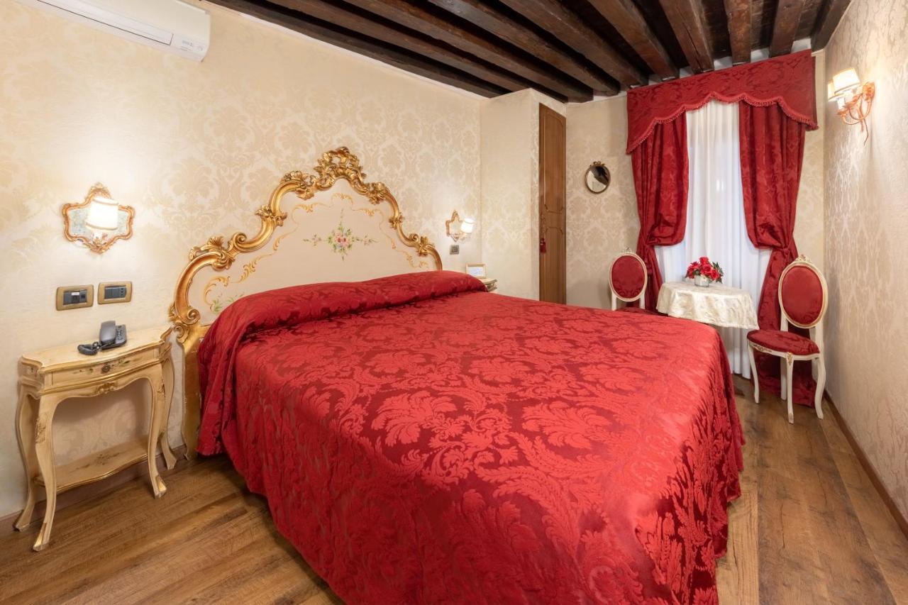 Double Room,1194963478:JPEG