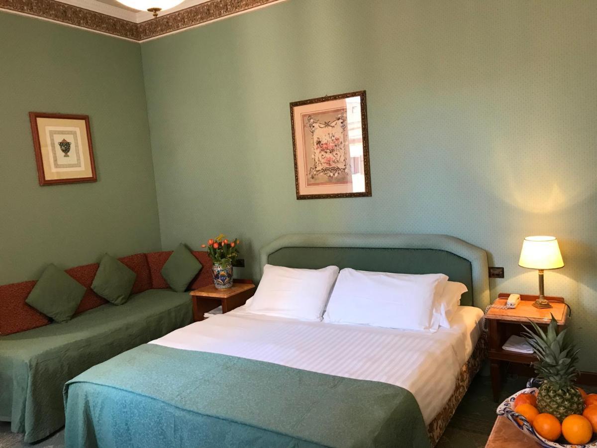 Triple Room,1195233295:JPEG