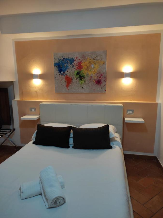 Double Room,1196472967:JPEG