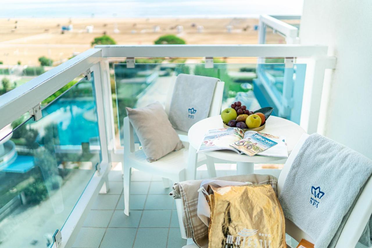 Superior Triple Room Side Sea View