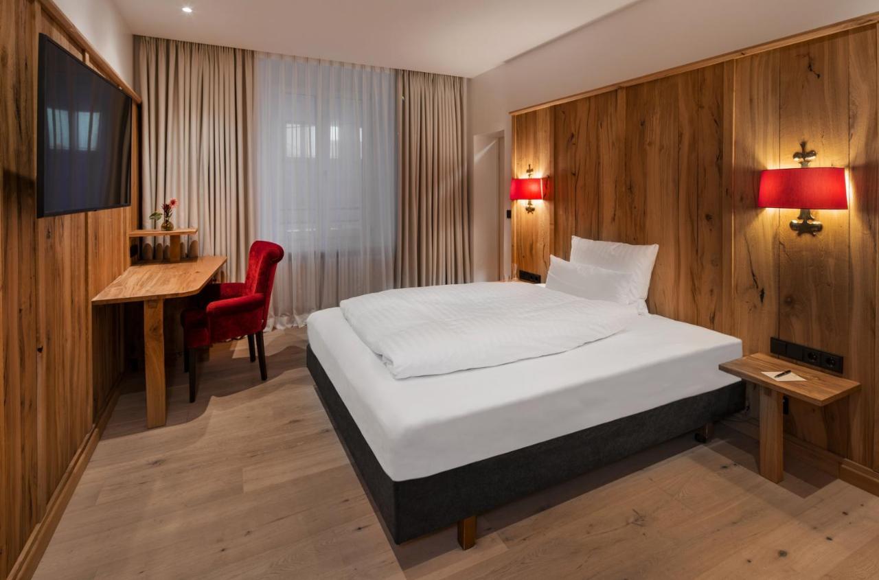 Superior Single Room,1197685129:JPEG