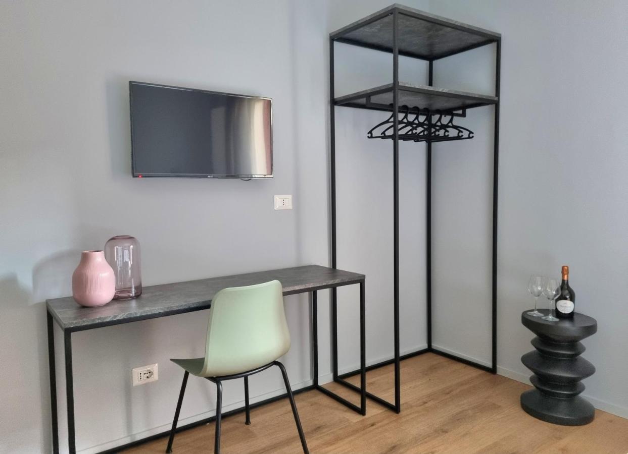 Double Room,1198469905:JPEG