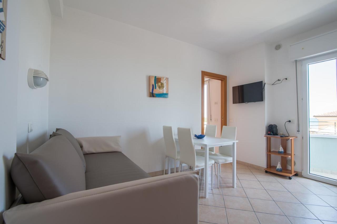 Two-Bedroom Apartment Sea View