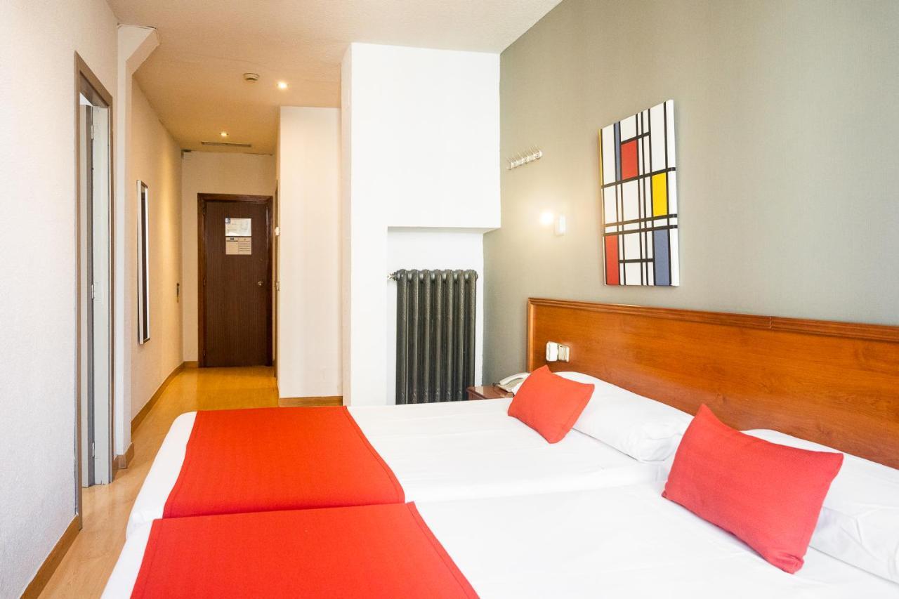 Double or Twin Room,1015168948:JPEG