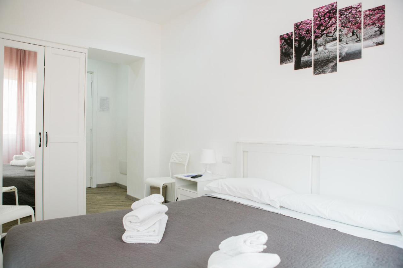 Double Room,1206184489:JPEG