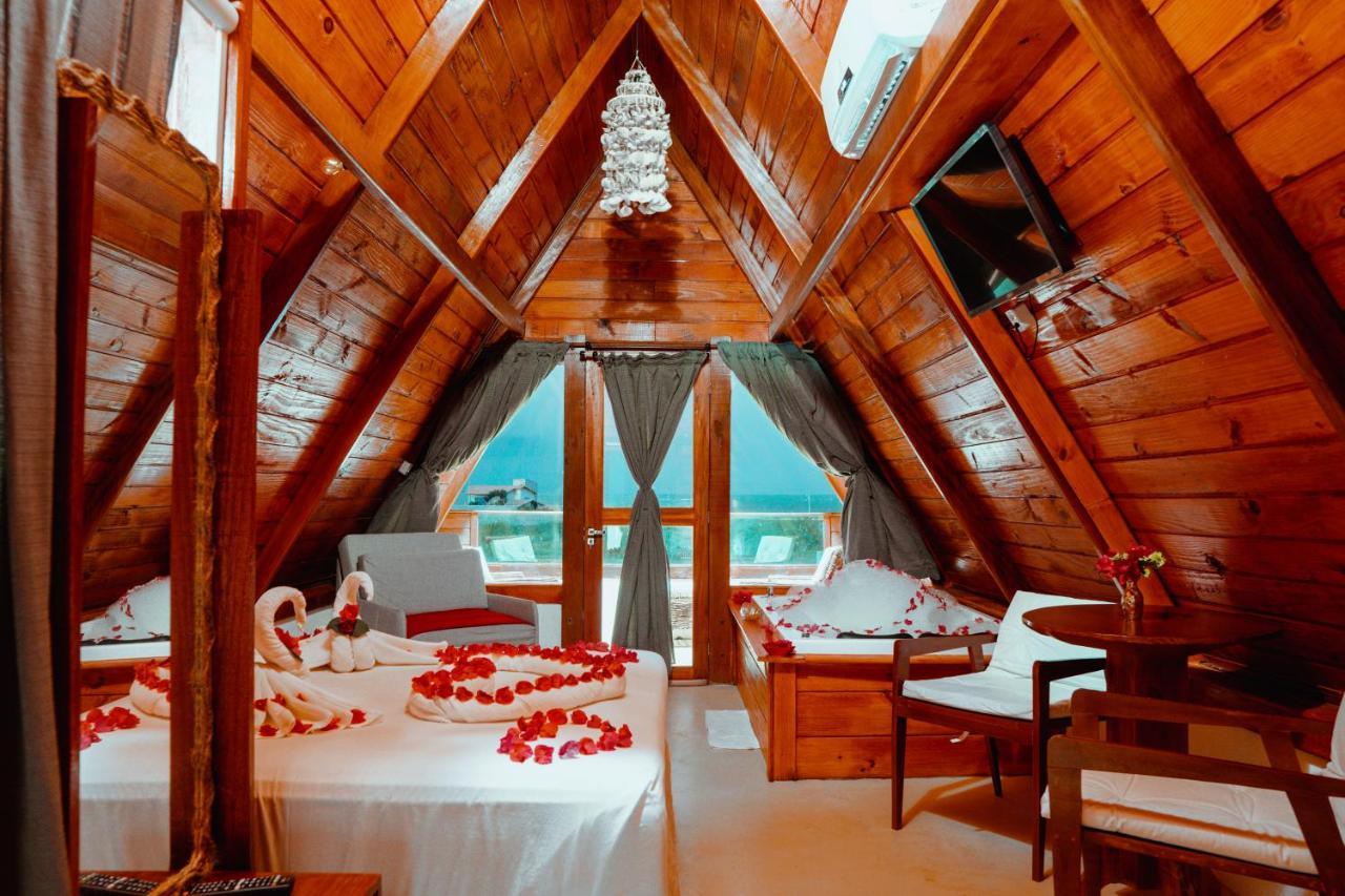 Superior Chalet,1206226717:JPEG