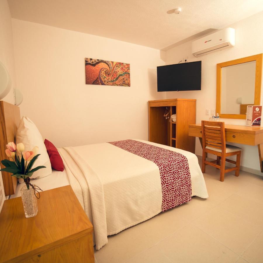 Standard Single Room,1203235387:JPEG