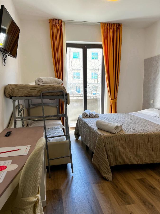 Quadruple Room,1206479746:JPEG