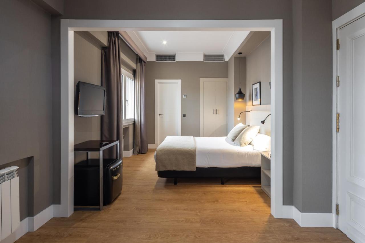 Junior Suite,1479785330:JPEG
