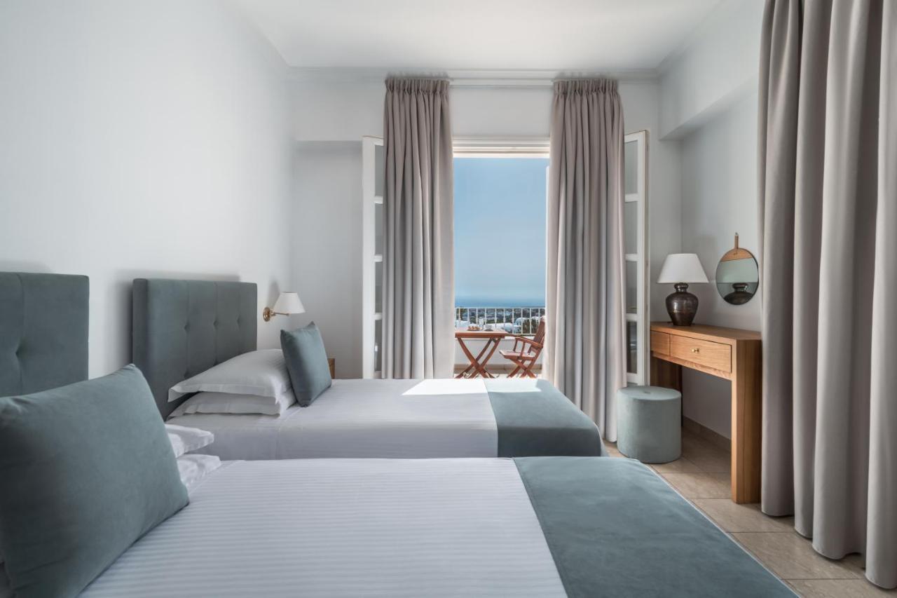 Twin Room,1498891102:JPEG