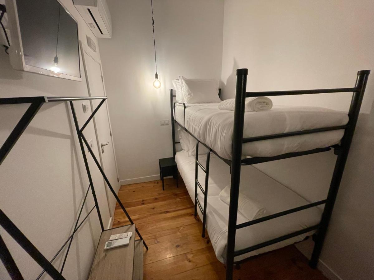 Small Bunk Bed Room,1207172074:JPEG
