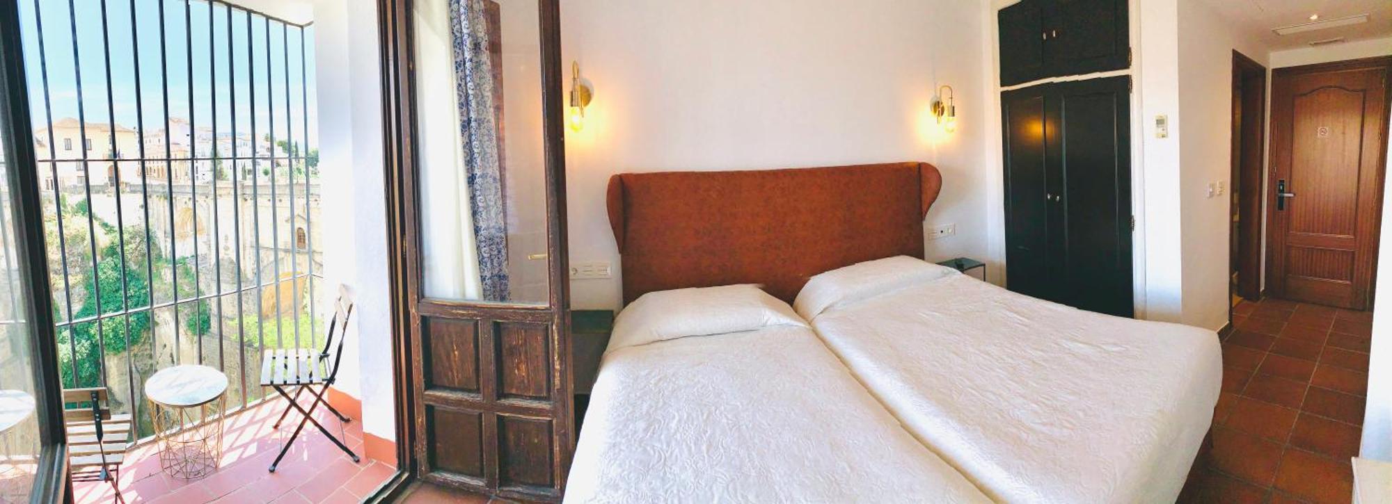 Double or Twin Room Balcony Puente Nuevo view,998850762:JPEG