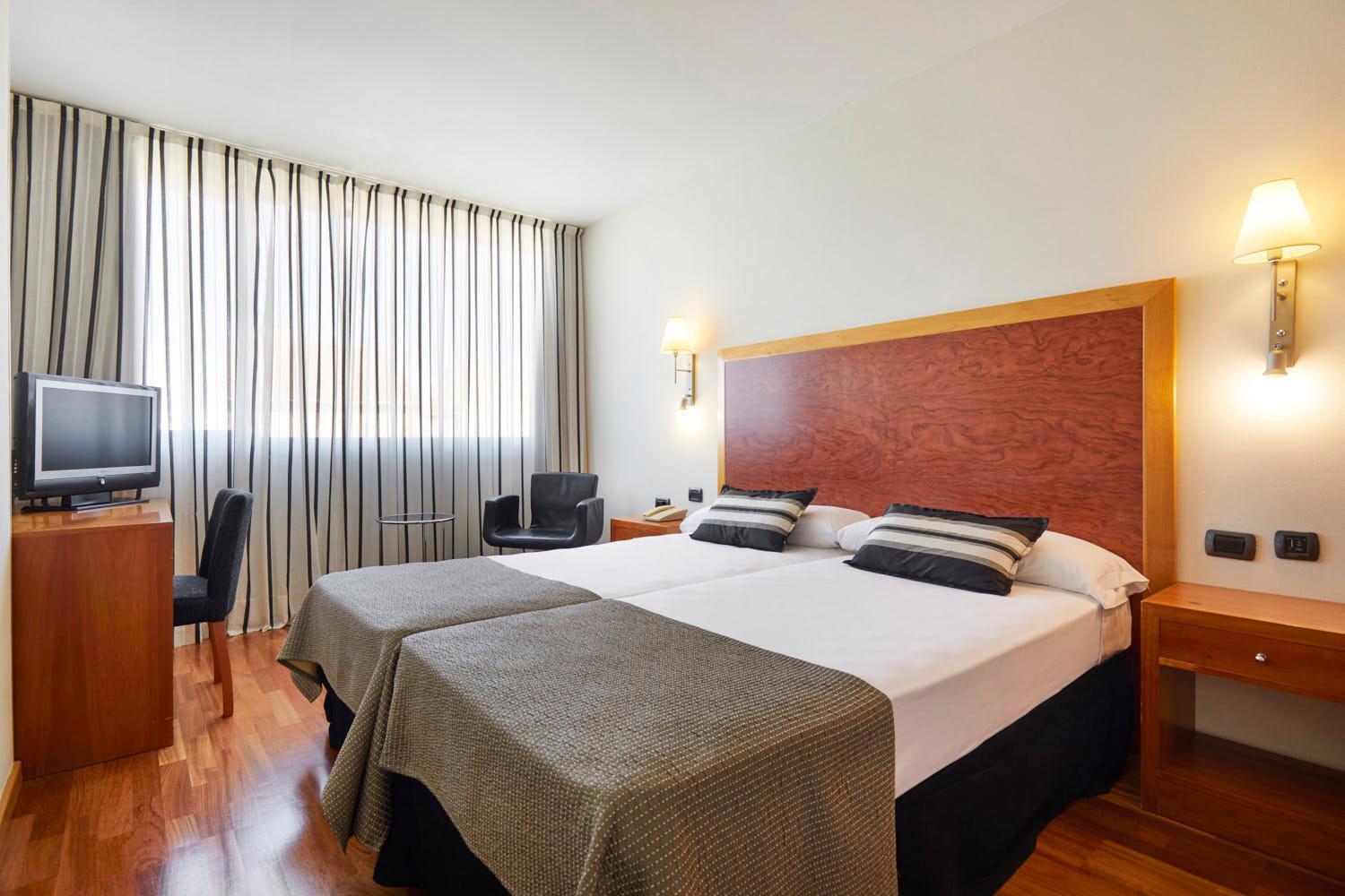 Double or Twin Room,1207750741:JPEG