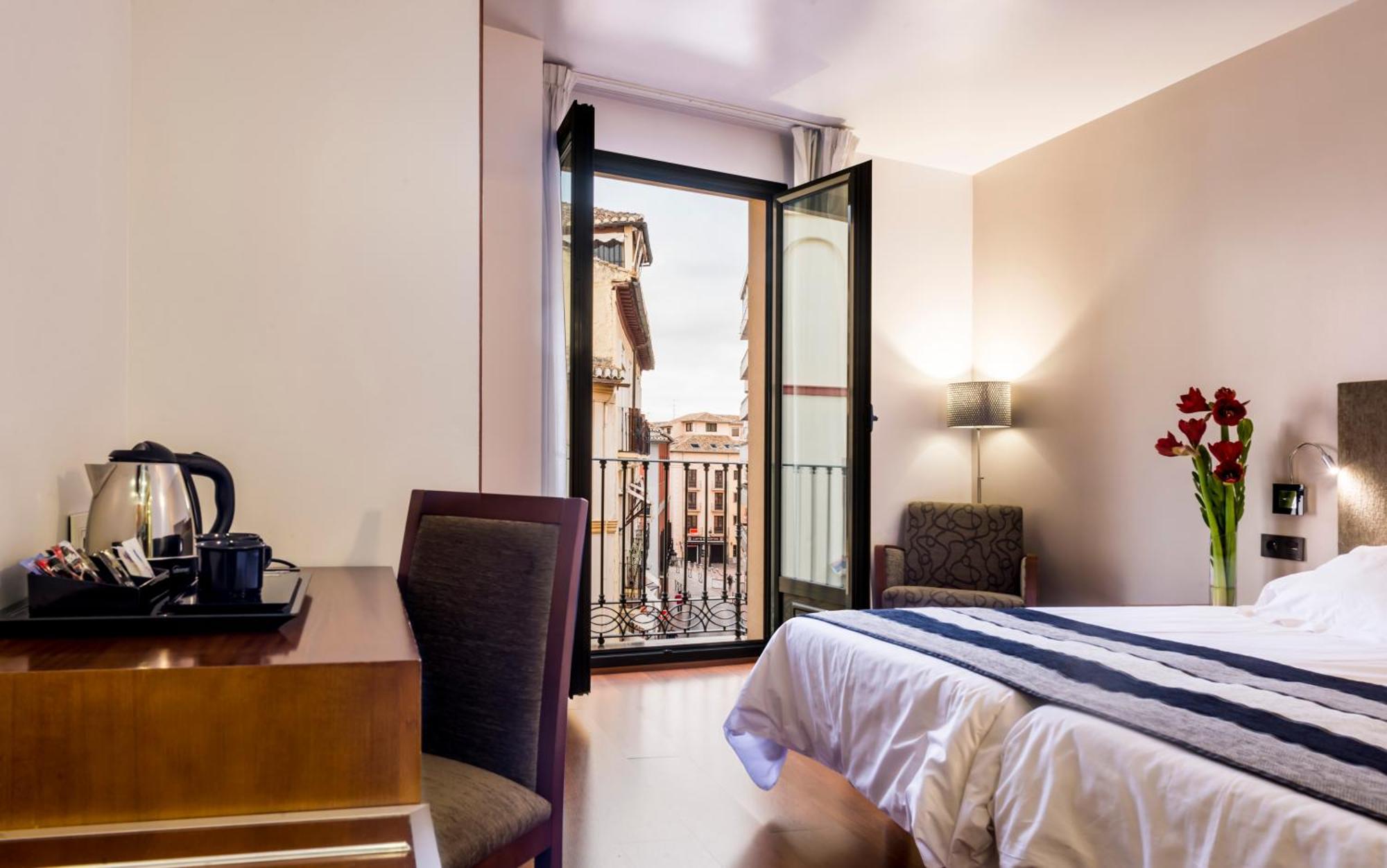Triple Room,1207752811:JPEG