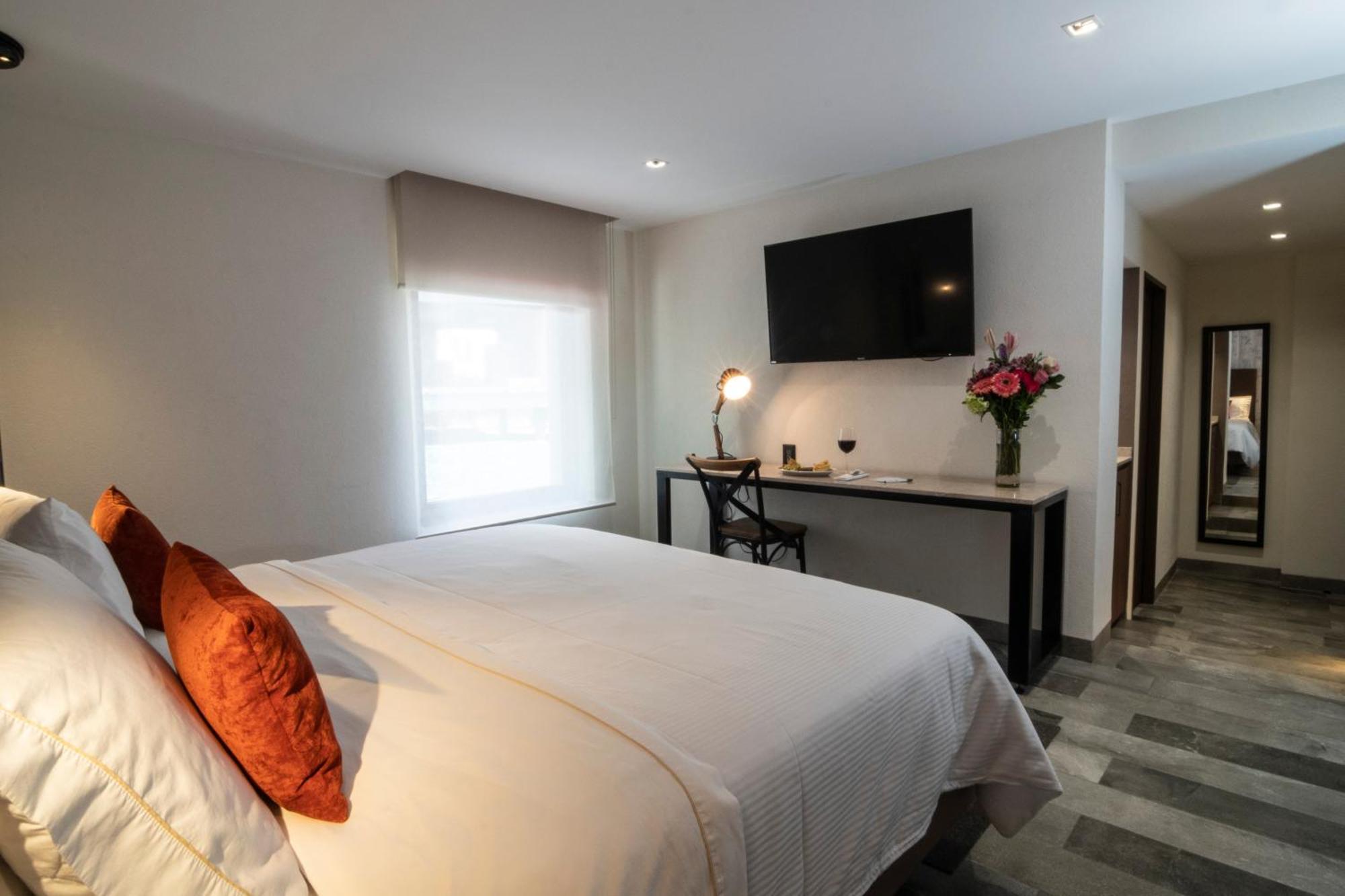 Standard King Room
