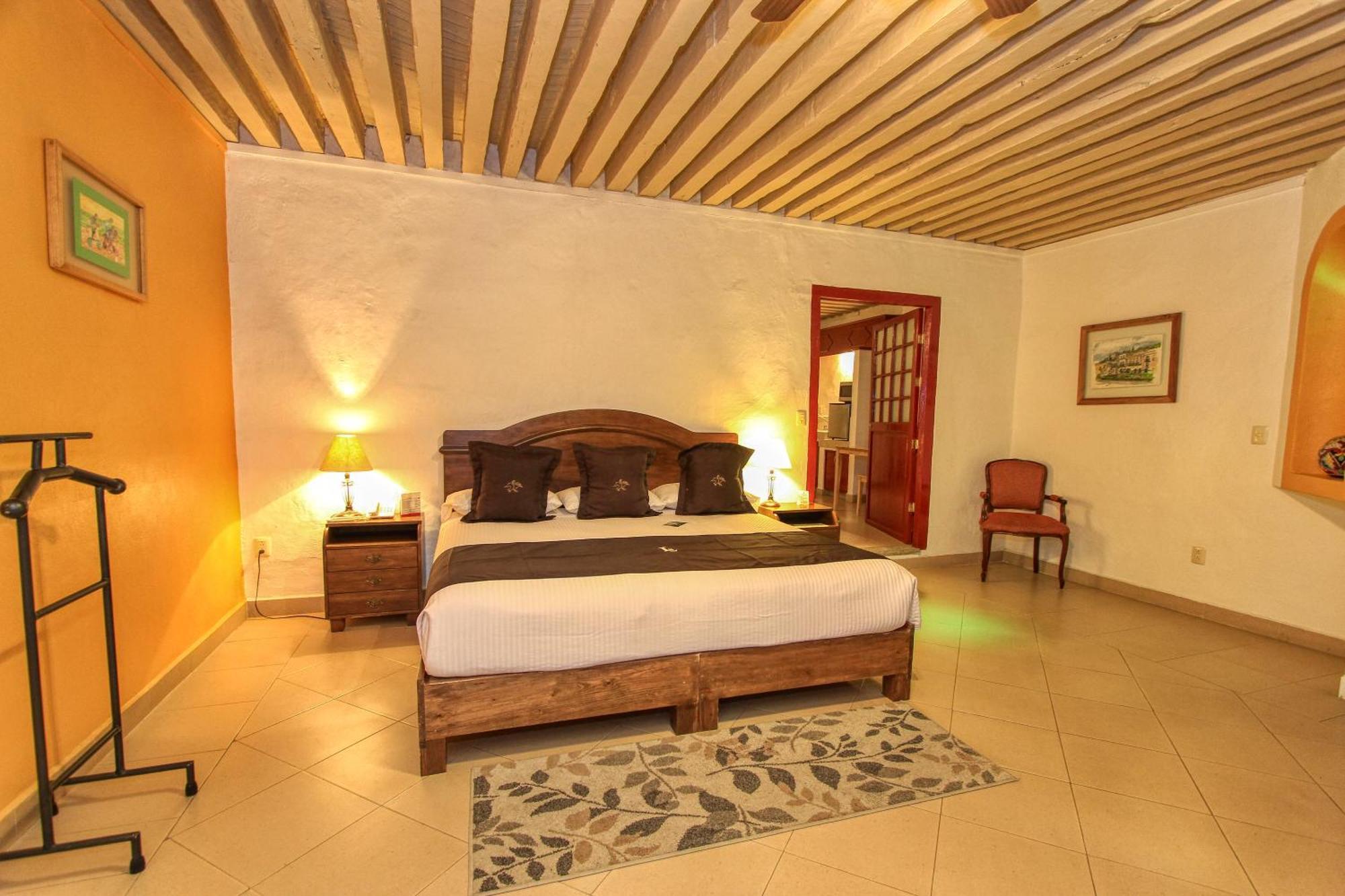 King Room,1208269948:JPEG