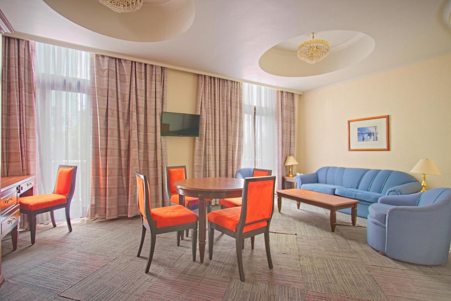 Superior Suite,1549601086:JPEG