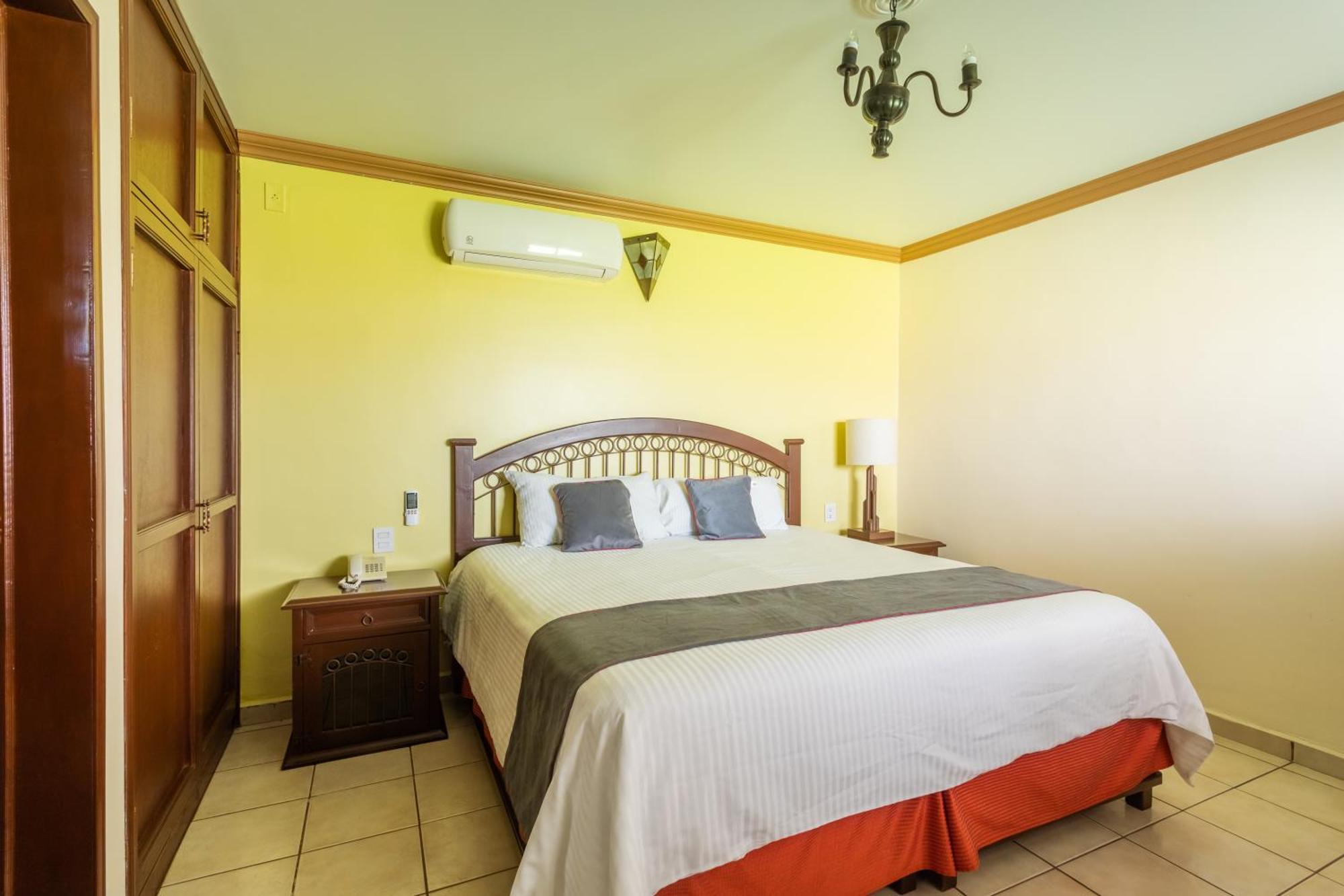 Superior Double Room,1208324263:JPEG