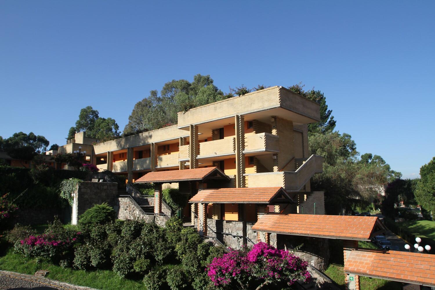 Alamos 2 Double Beds Guest room 2 Double Courtyard view,1357795373:JPEG