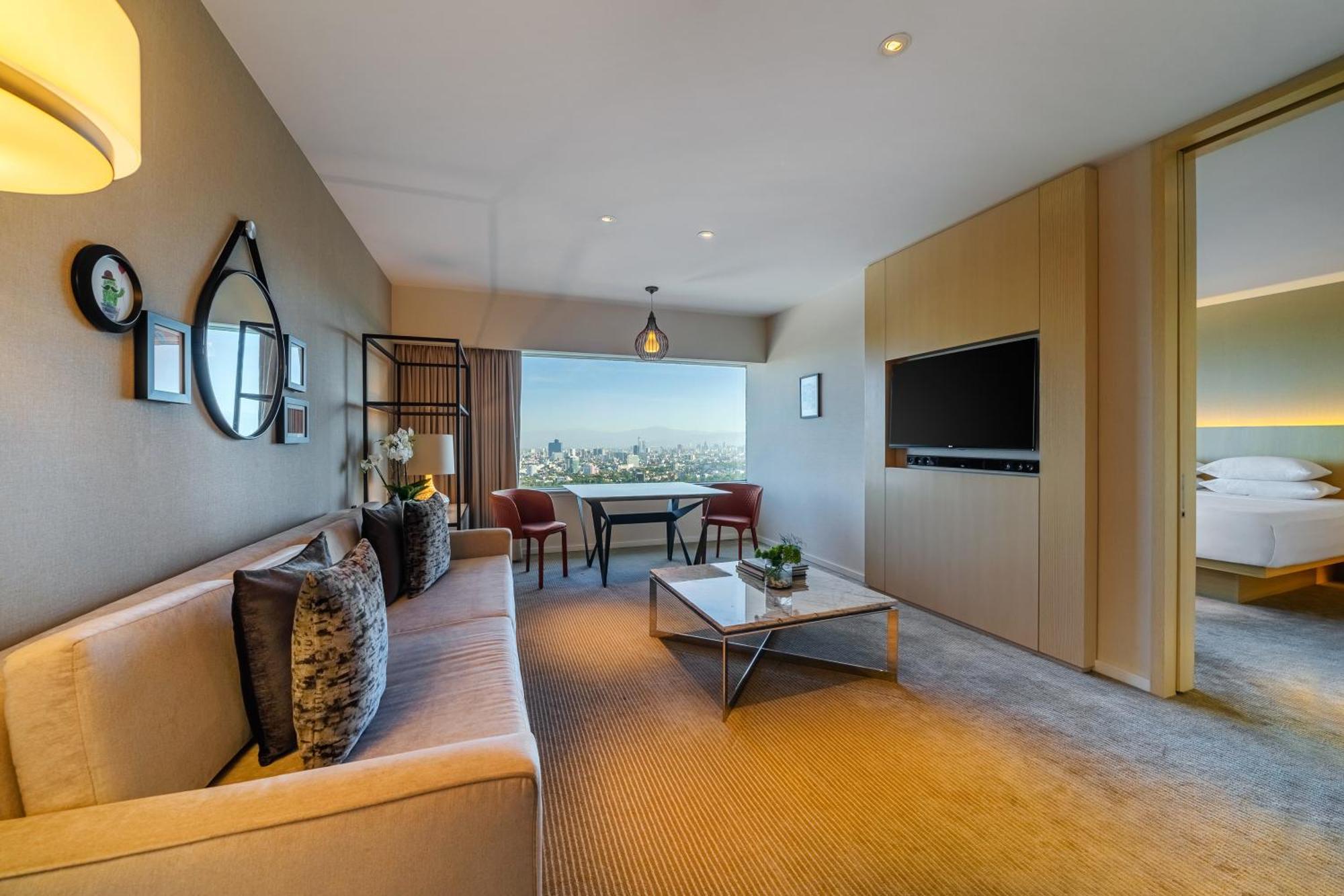 King Suite,1208362324:JPEG