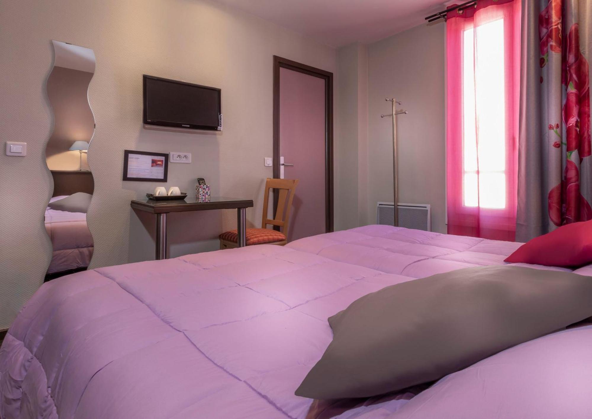 Twin Room,1208568862:JPEG