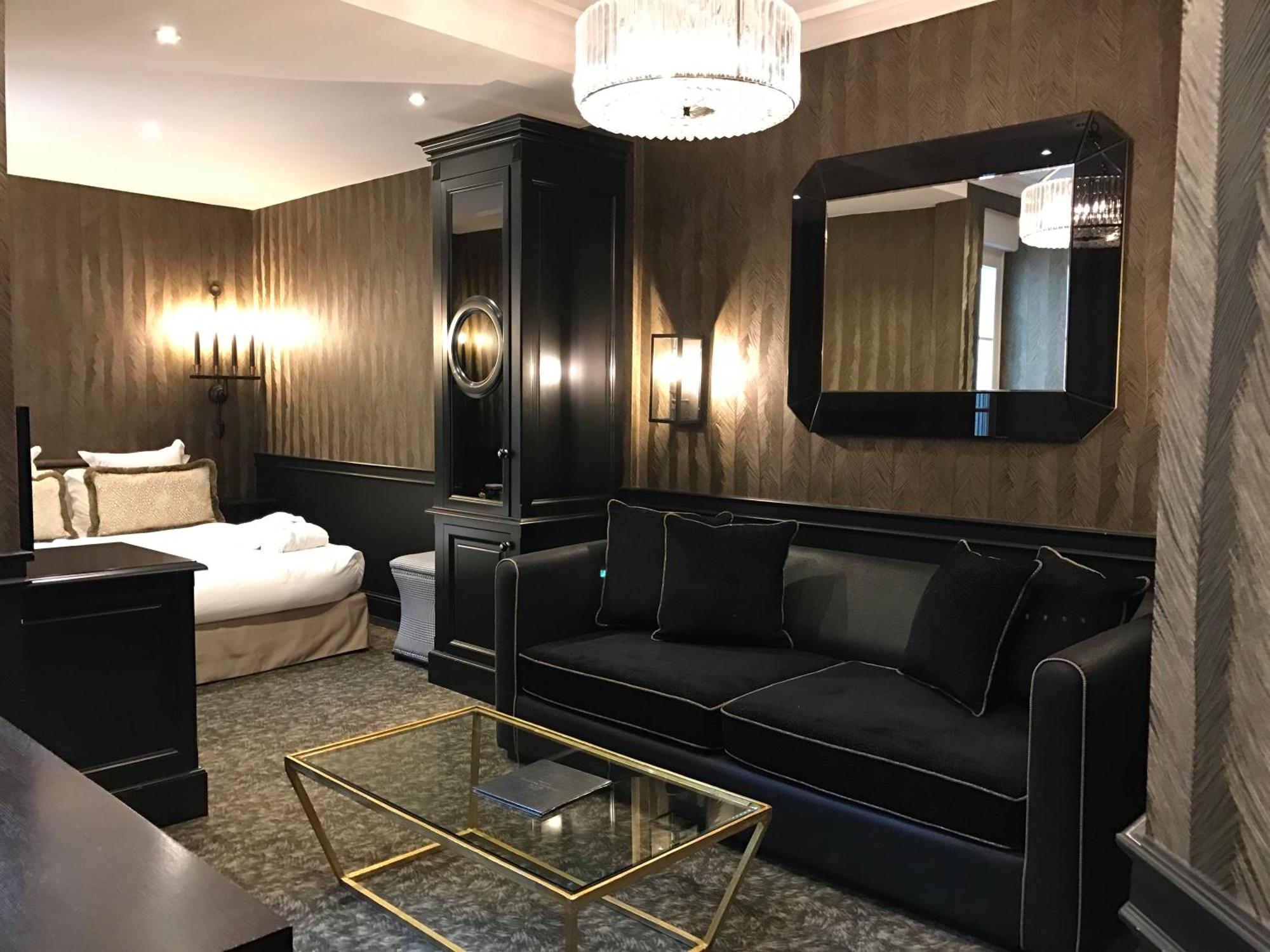 Junior Suite,1432511509:JPEG