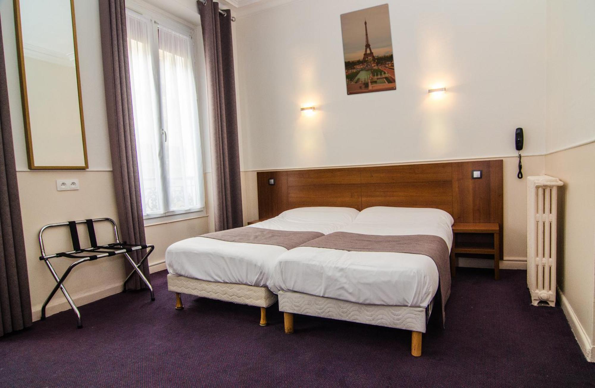 Twin Room,1479851249:JPEG