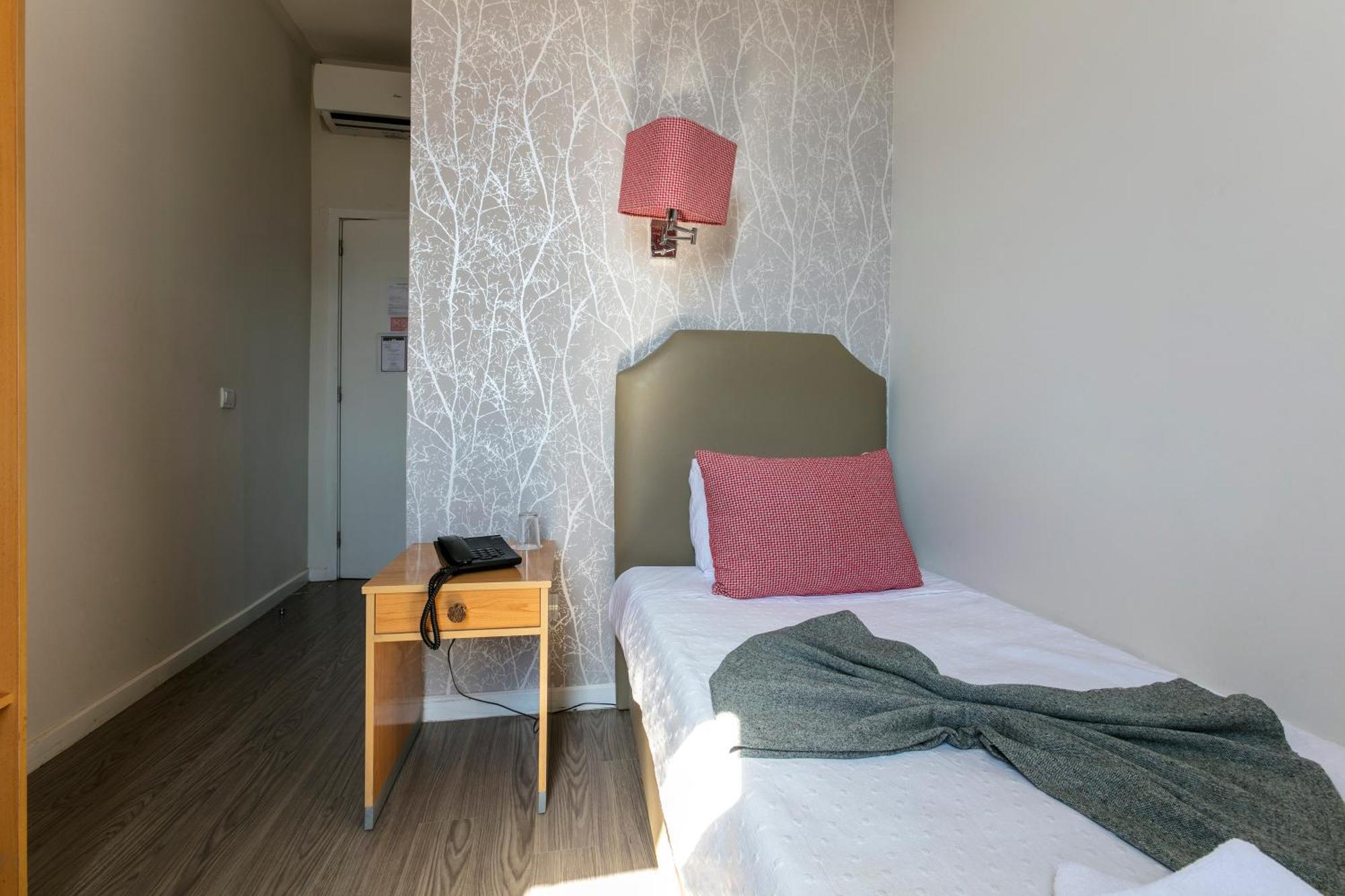 Single Room,1209124993:JPEG