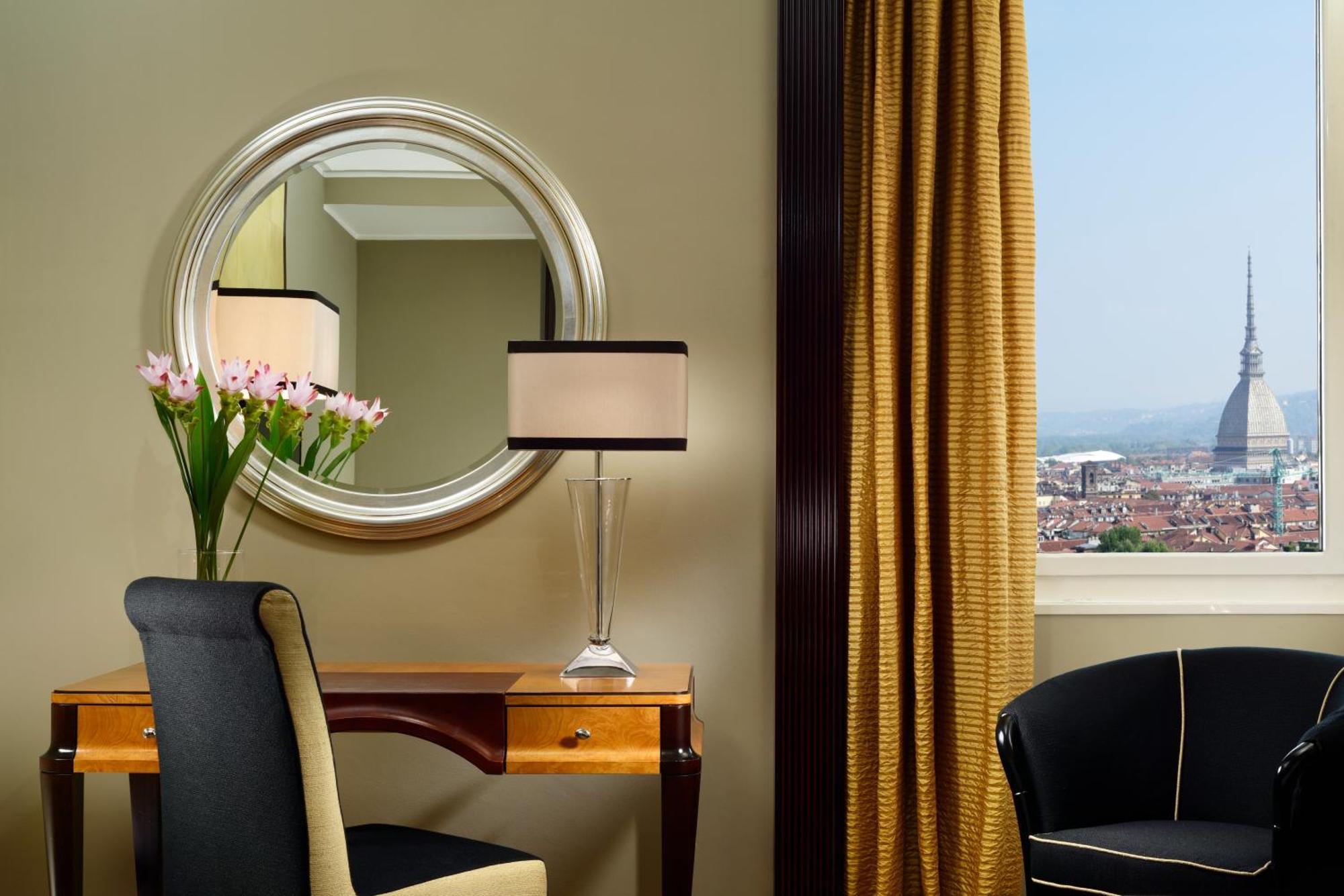 Deluxe Twin Room View