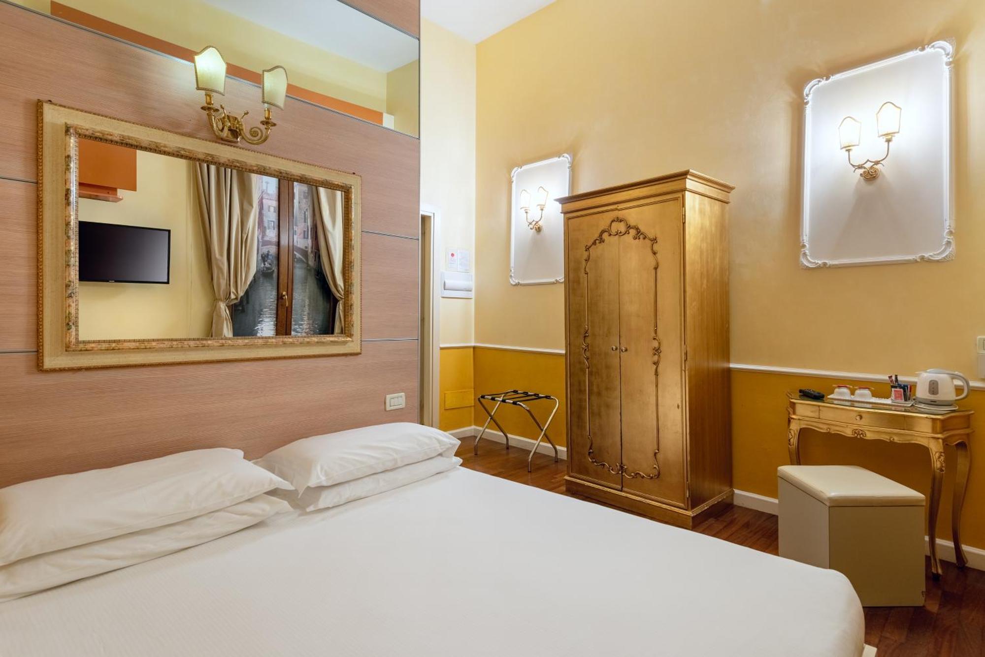 Standard Double Room,1209328666:JPEG